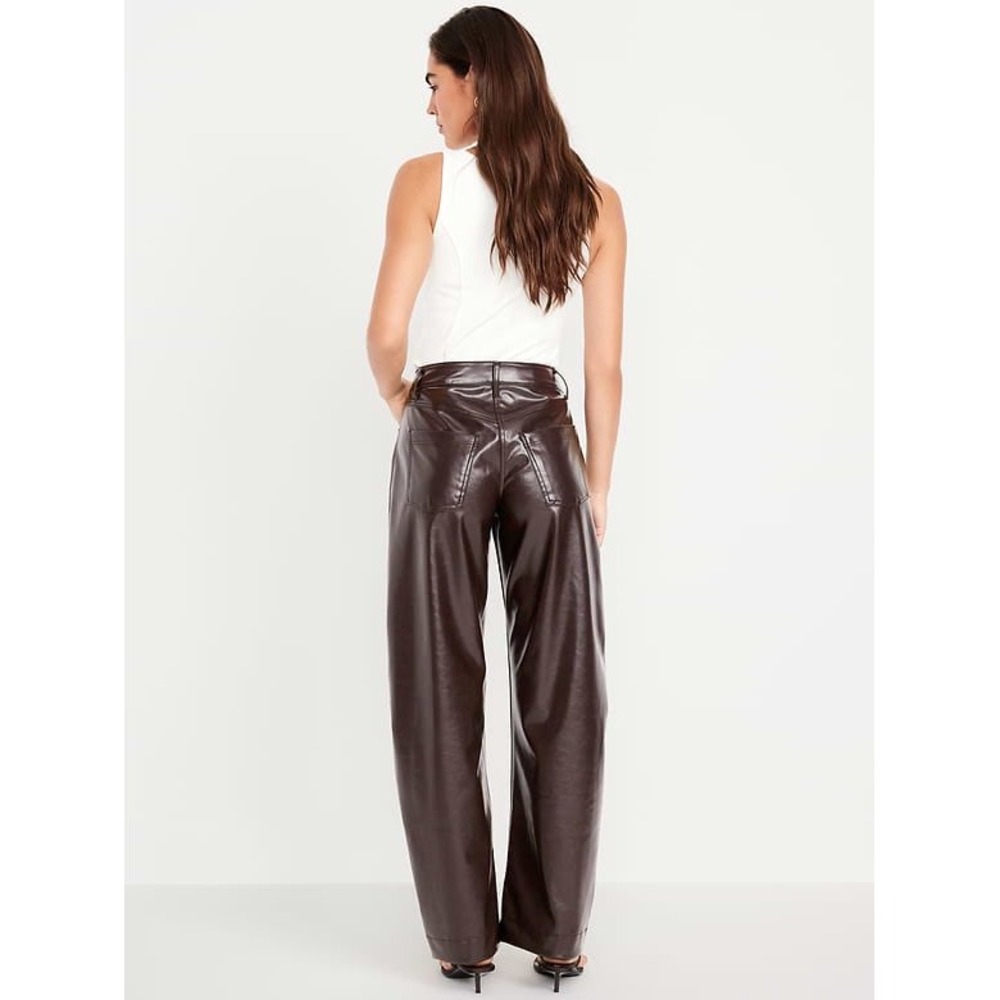 NWT Old Navy Faux Leather Barrel Leg Pants Brown Size 4 Tall - Picture 3 of 12